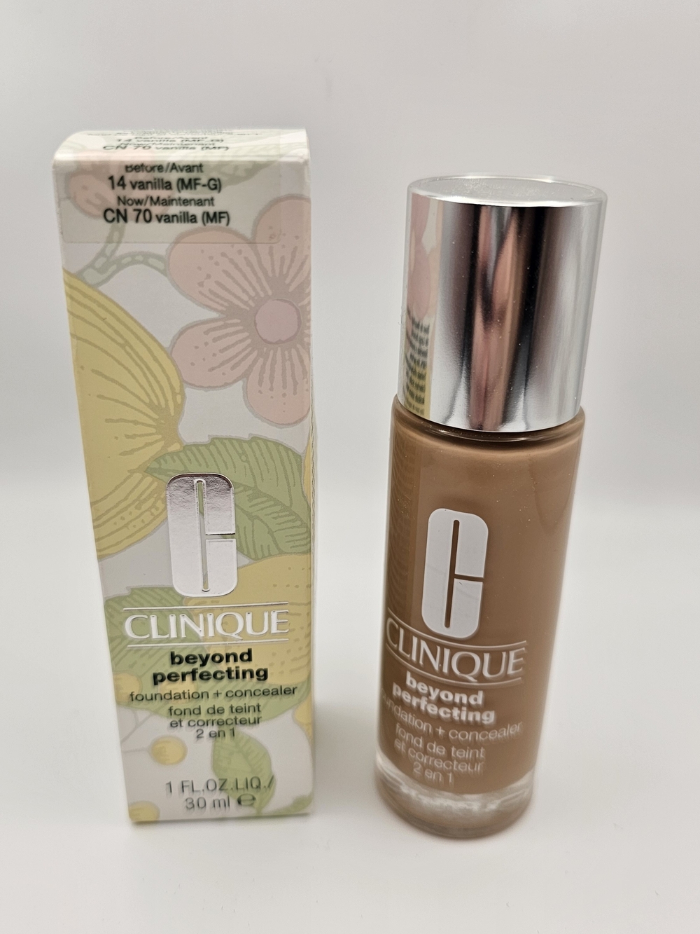 NEW Clinique Beyond Perfecting Foundation + Concealer - VANILLA CN 70 1 FL oz.
